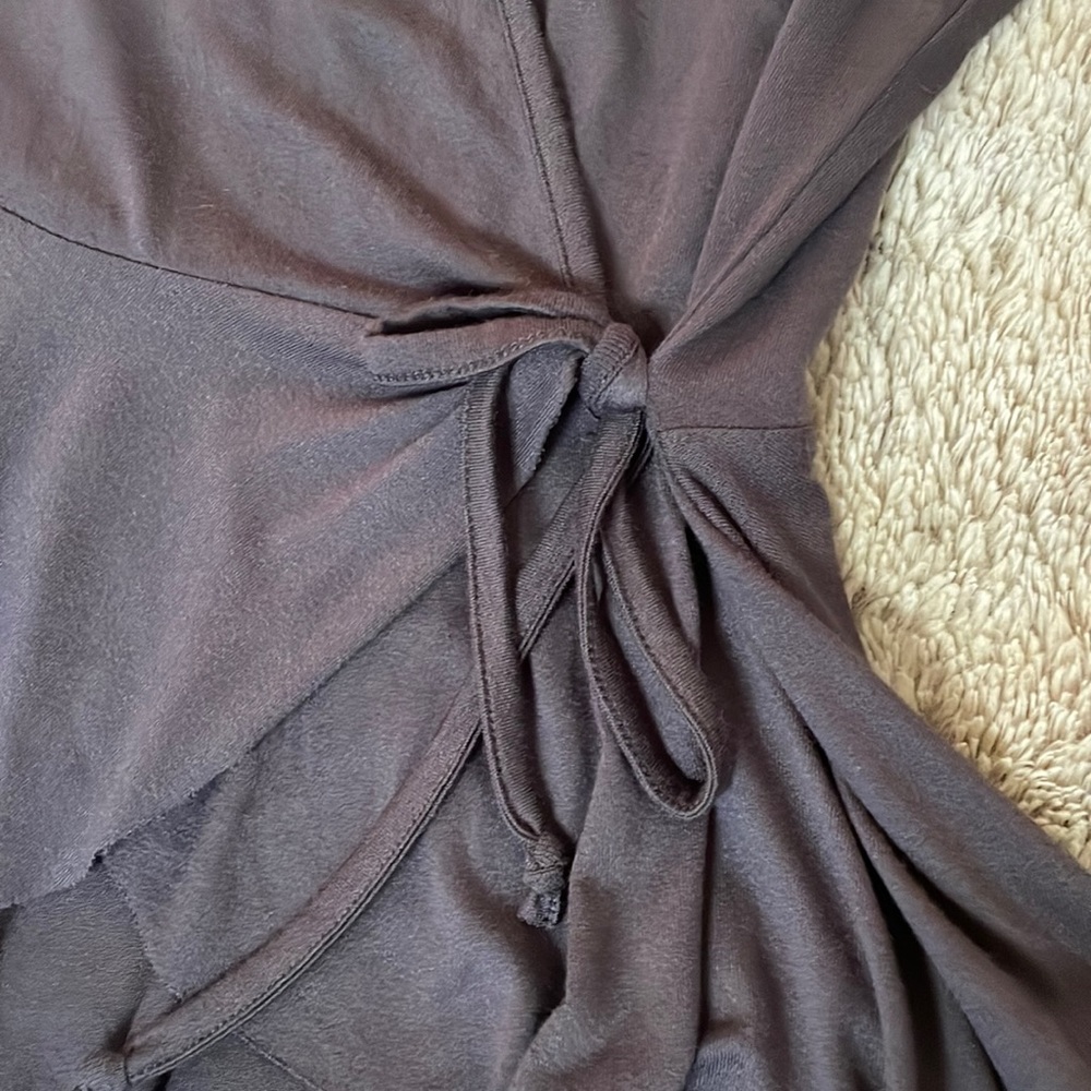LEITH Ruffle Sleeve Wrap Top - Picture 6 of 8